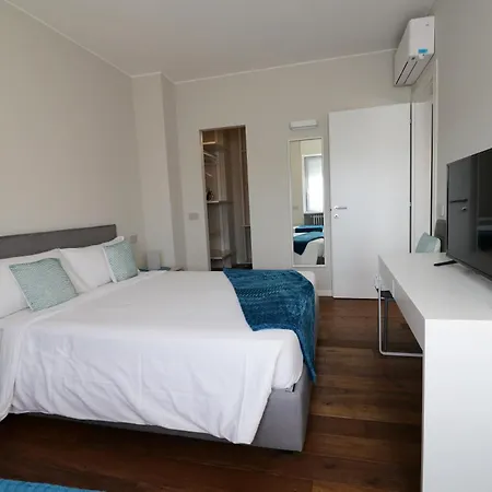 Isola 4*
