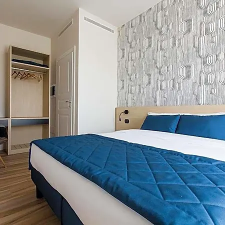 Isola Апарт-отель 4*