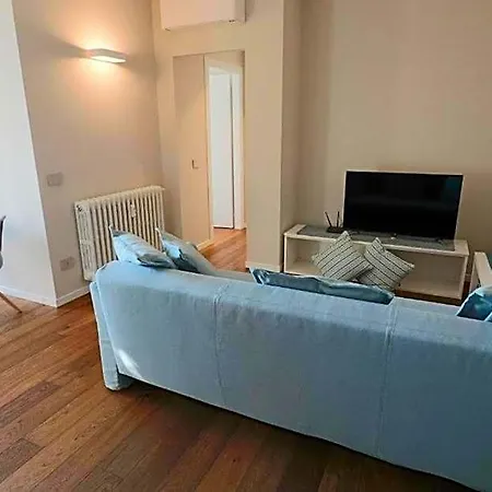 Isola Aparthotel