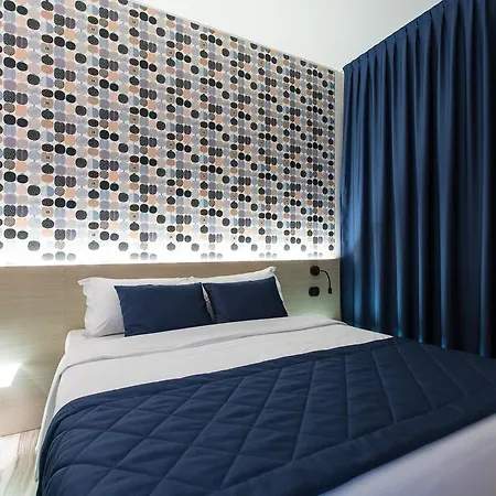 Isola Apartahotel 4*